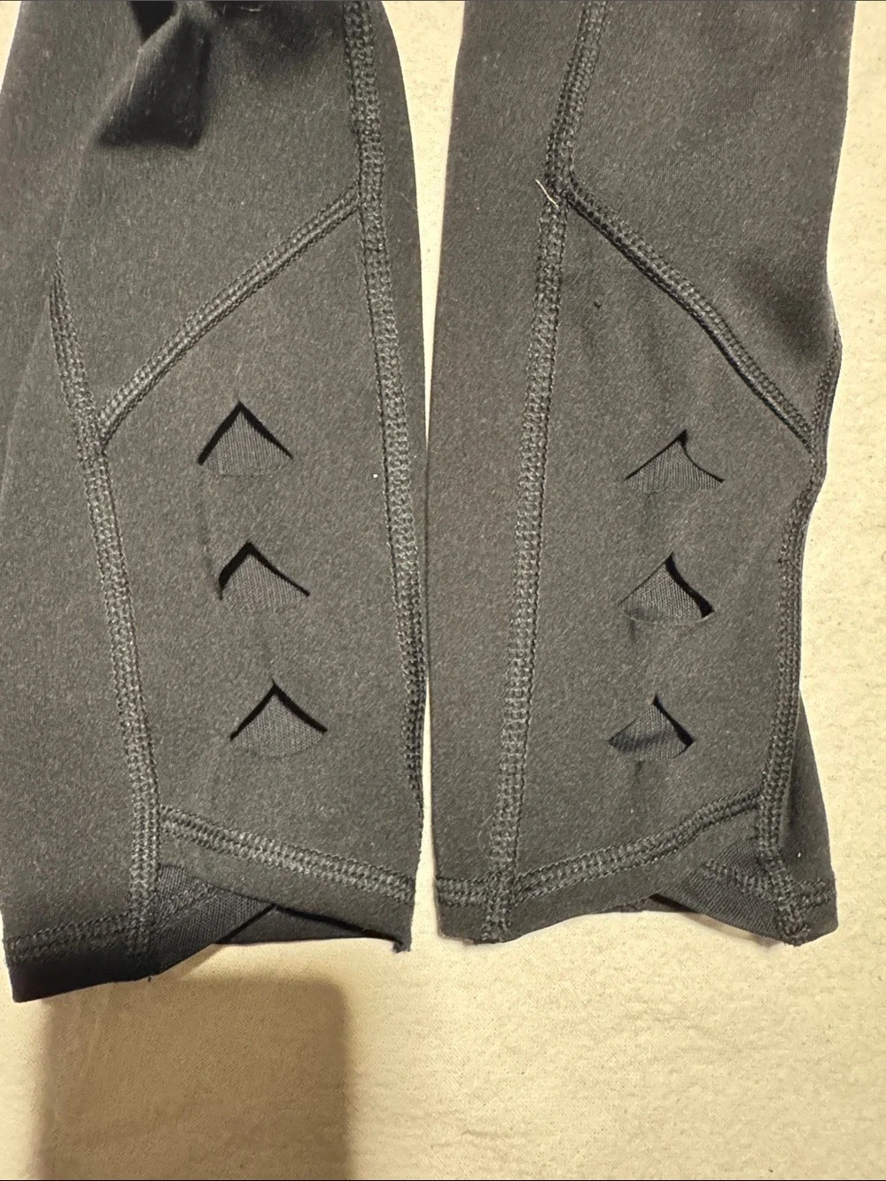 Old Navy Multicolor Ombre Sports Crop Top & Target Black Sport Leggings Set